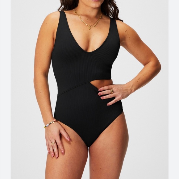 Fabletics One Piece black Swimsuit bathing suit Asymmetrical Cutout medium new - Picture 1 of 12